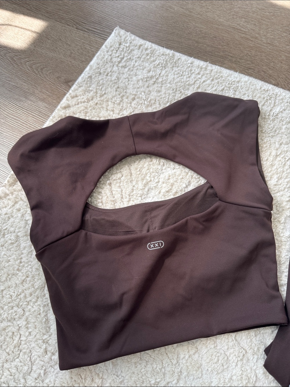 Forever 21 Dark Brown Athletic Flare Pants & Crop Top Set - Picture 3 of 4